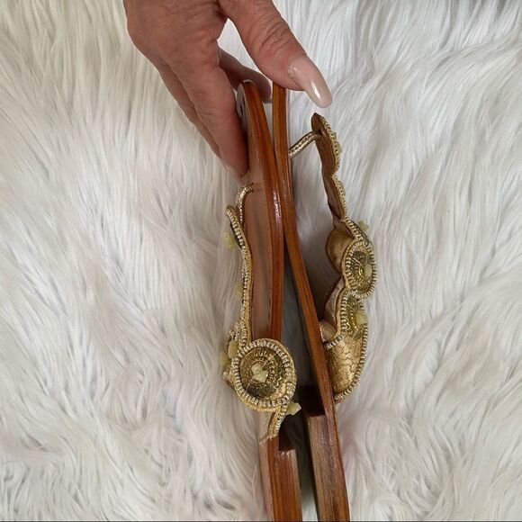 NEW! Matisse Frida Brown Leather Embellished Slip On Thong Sandals 9 - Picture 3 of 5